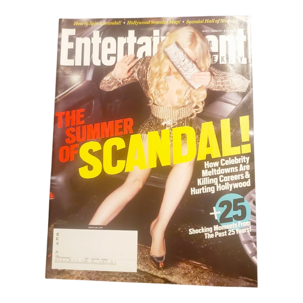 Entertainment Weekly August 31, 2007 The Summer of Scandal Plus 25 Shocking Mome